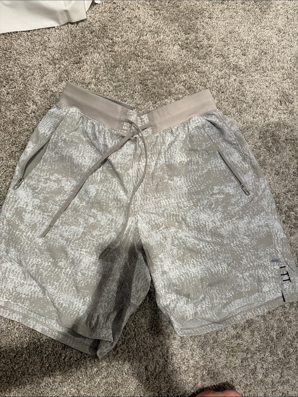 Lululemon Light Gray Patterned Athletic Shorts